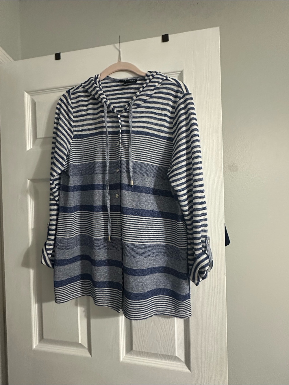 Striped Hooded Long Sleeve Tee in Navy and White